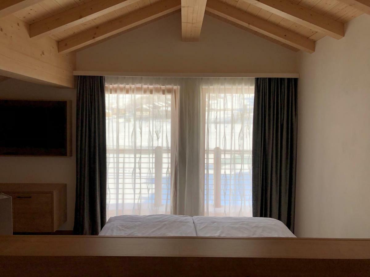 Roberta Loft - And Livigno